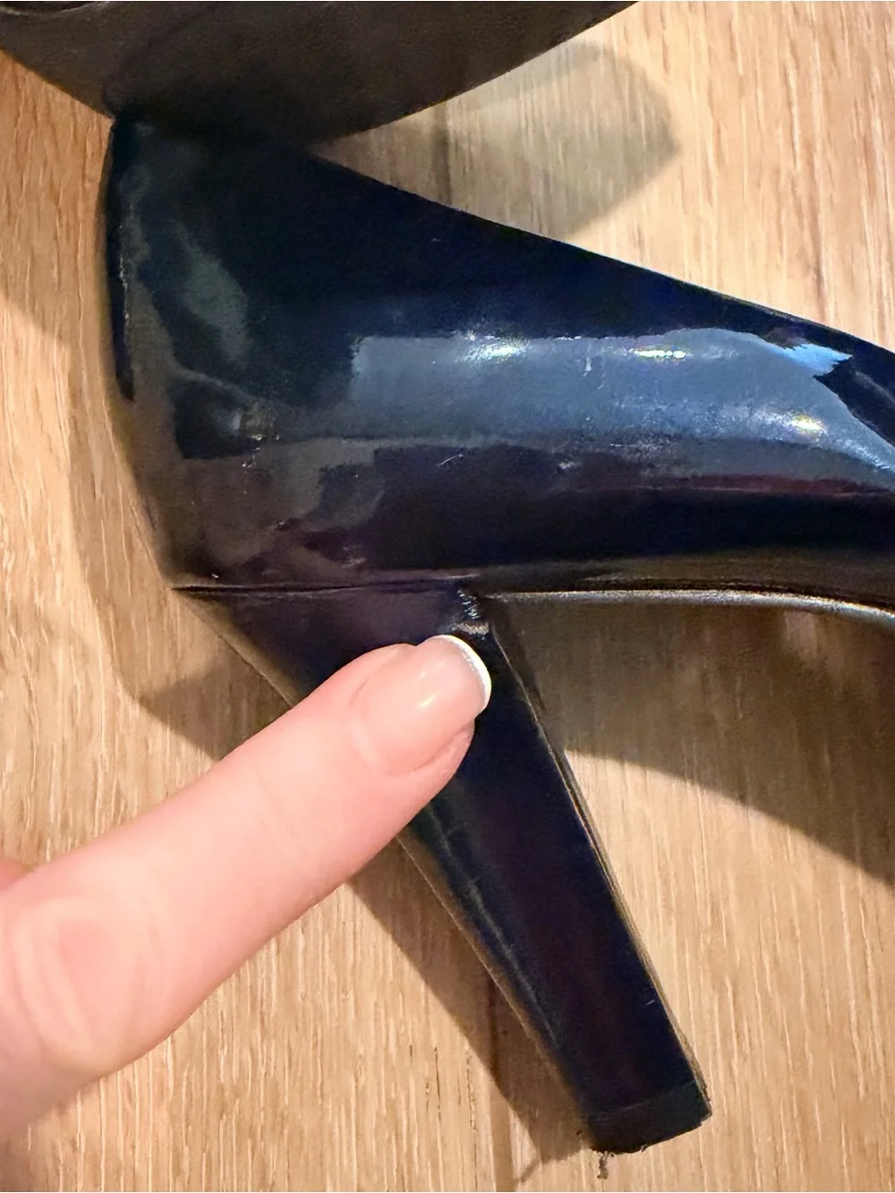 Gianni Bini Navy Patent Leather Pumps Heels Women’s Size 6.5